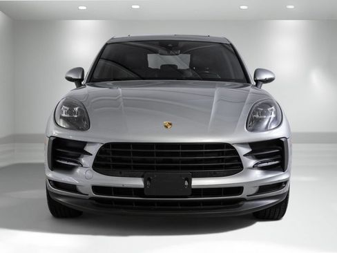 Used 2019 Porsche Macan w/ Premium Package AWD/4WD image 7