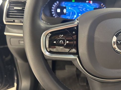 Used 2023 Volvo XC90 B6 Ultimate AWD/4WD image 9