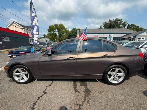 Used 2013 BMW 328i xDrive Sedan AWD/4WD image 9