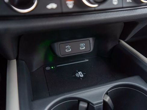 New 2026 Honda HR-V LX image 25
