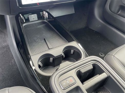 New 2025 Ford Mustang Mach-E GT image 10