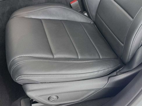 Used 2022 Mercedes-Benz GLE 350 image 13