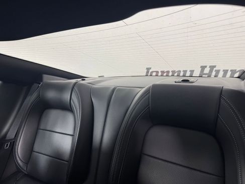 Used 2025 Ford Mustang Premium image 5