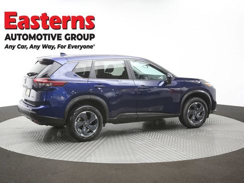 Used 2024 Nissan Rogue SV AWD/4WD image 42
