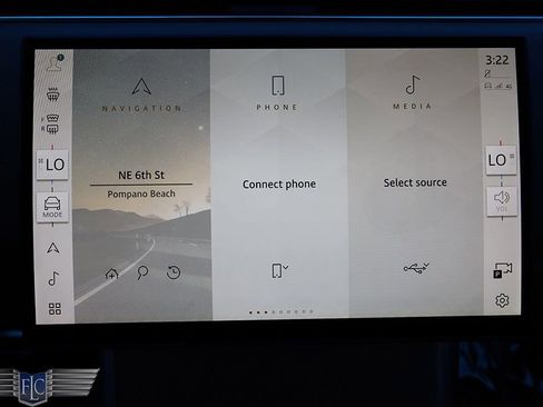 Used 2024 Land Rover Range Rover SV image 46