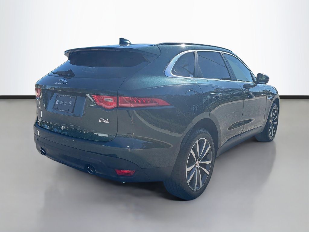 Used 2018 Jaguar F-PACE Prestige AWD/4WD image 3