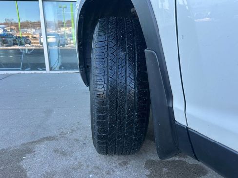 Used 2019 Toyota Highlander XLE image 51