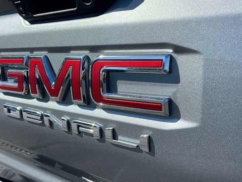 New 2026 GMC Canyon Denali AWD/4WD image 28