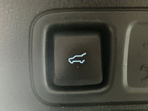 Used 2024 Ford Expedition Max Limited image 32