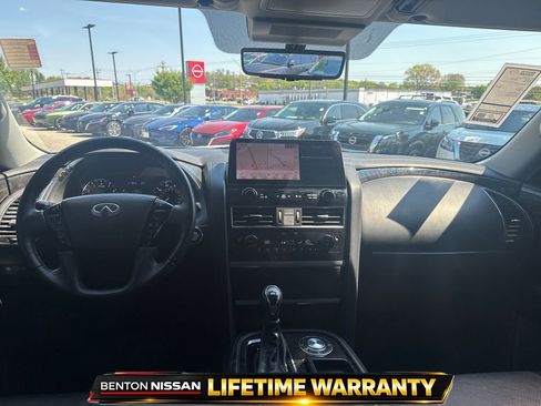 Used 2024 INFINITI QX80 Luxe RWD image 11