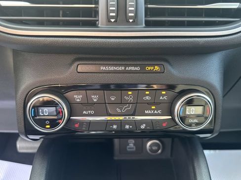 Used 2021 Ford Escape SEL w/ SEL Stealth AWD Package image 18