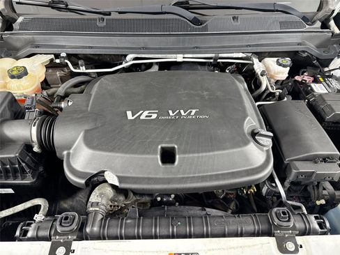 Used 2021 Chevrolet Colorado W/T w/ Custom Special Edition image 39