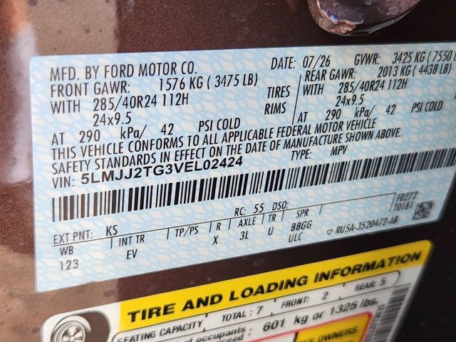 New 2027 Lincoln Navigator Black Label AWD/4WD image 24