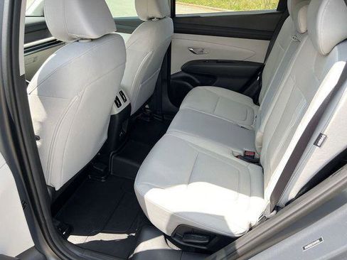 New 2025 Hyundai Tucson SEL image 12