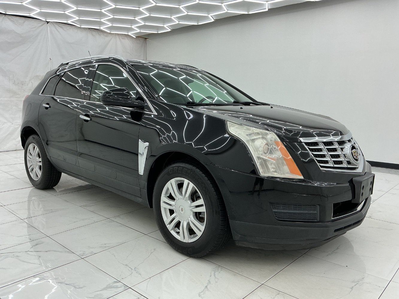 Used 2016 Cadillac SRX Luxury w/ Driver Awareness Package AWD/4WD image 7