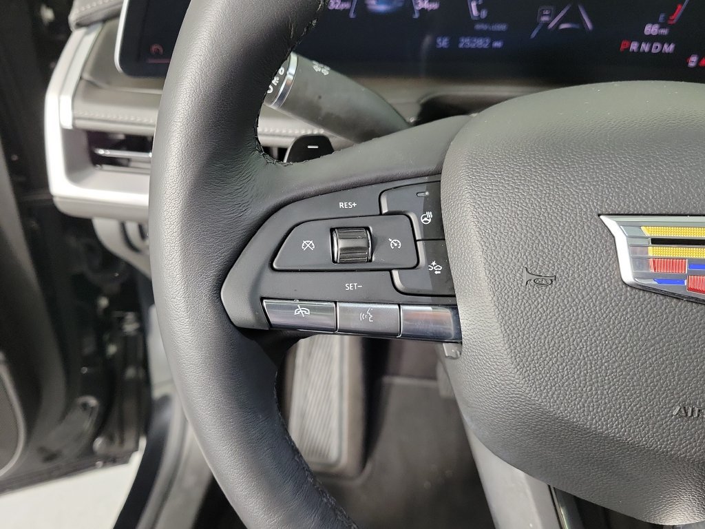 Used 2024 Cadillac XT4 Premium Luxury FWD image 23