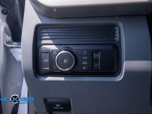 Used 2024 Ford F550 2WD Regular Cab Super Duty image 13