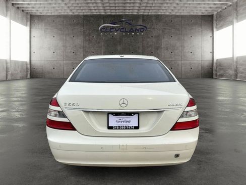 Used 2009 Mercedes-Benz S 550 4MATIC image 4