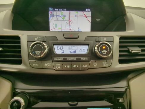 Used 2016 Honda Odyssey EX-L image 23