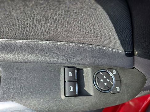 Used 2019 Ford Mustang Coupe image 28