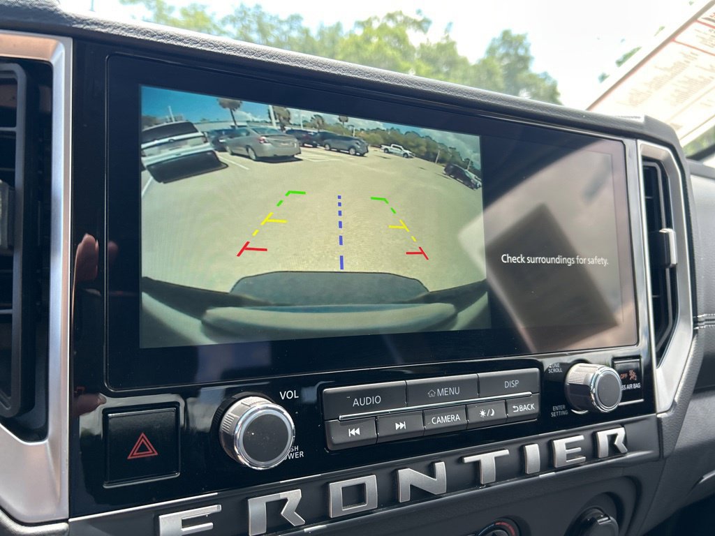Certified 2025 Nissan Frontier SV RWD image 37