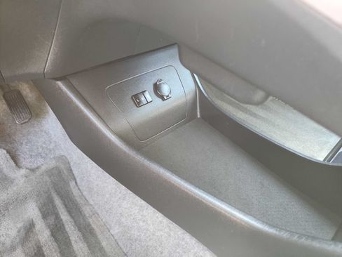 Used 2013 Toyota Prius Four FWD image 21
