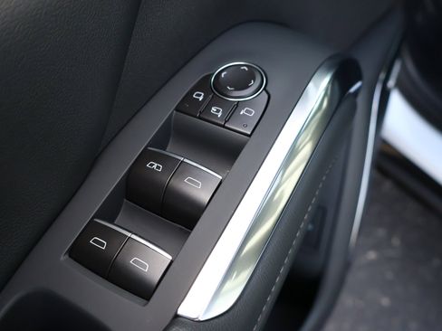 New 2026 Chevrolet Traverse High Country w/ LPO, Floor Liner Package AWD/4WD image 8