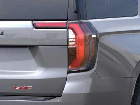 New 2026 GMC Yukon XL Denali AWD/4WD image 11