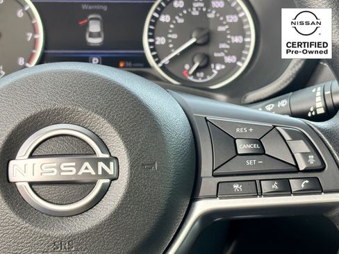 Certified 2025 Nissan Sentra SV image 20