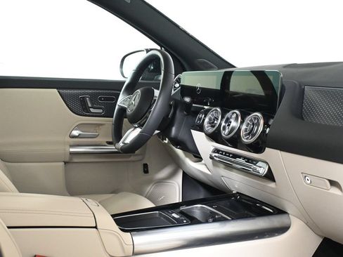 Certified 2026 Mercedes-Benz GLA 250 4MATIC image 31