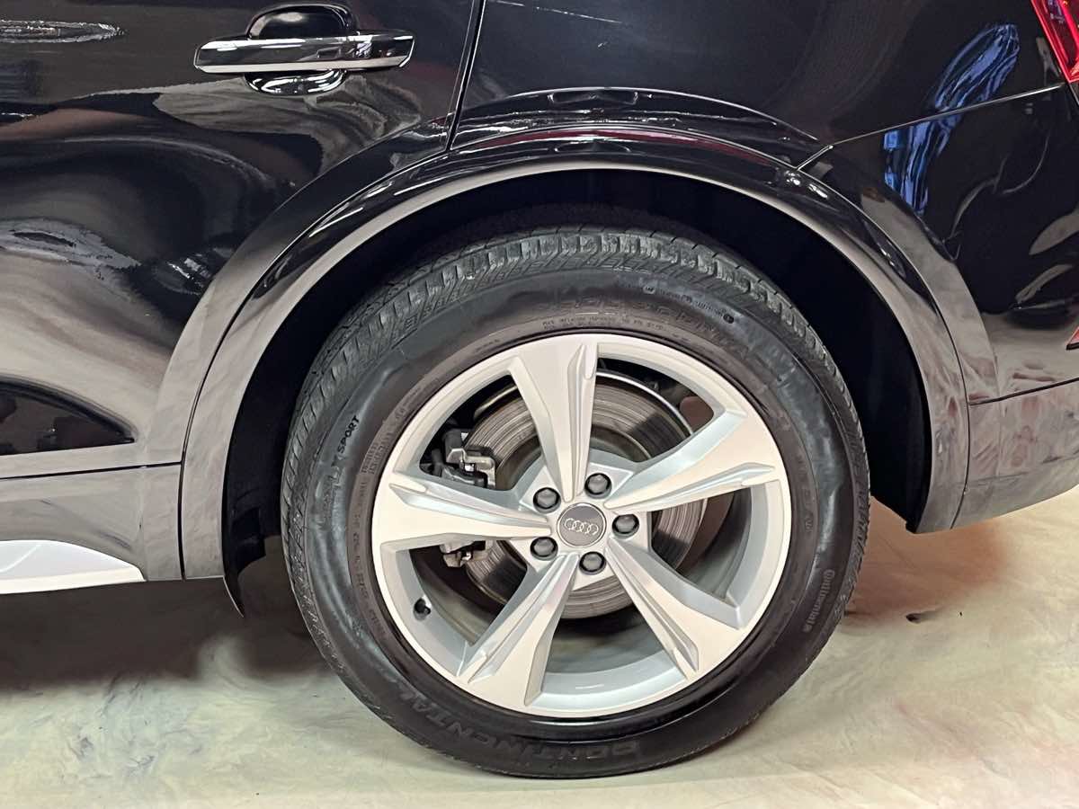 Used 2020 Audi Q5 2.0T Premium Plus w/ Premium Plus Package AWD/4WD image 34
