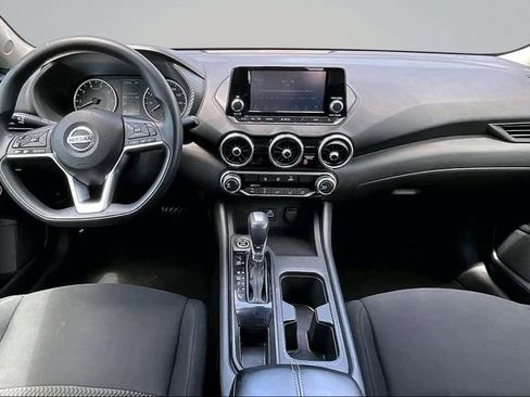 Used 2023 Nissan Sentra S FWD image 7