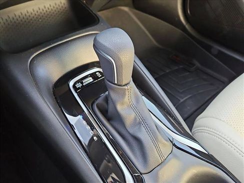 Used 2023 Toyota Corolla SE image 15