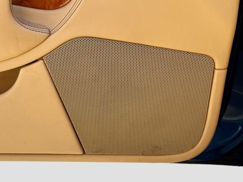 Used 2011 Bentley Continental GTC image 21