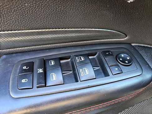 Used 2023 Dodge Durango R/T image 31