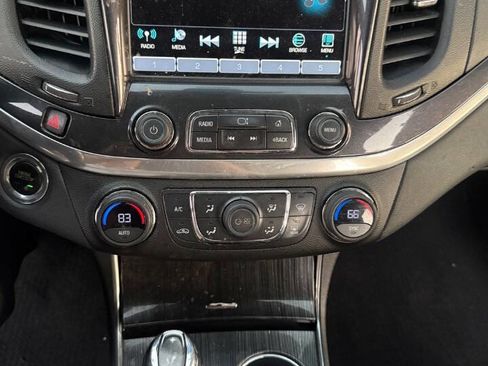 Used 2020 Chevrolet Impala LT image 16