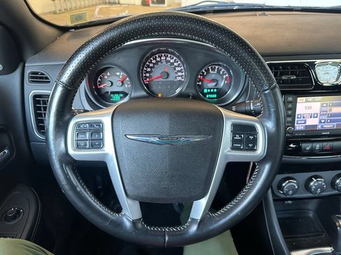 Used 2012 Chrysler 200 S FWD image 2