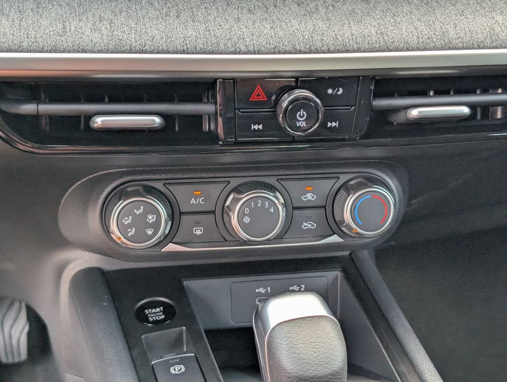 New 2026 Nissan Kicks S FWD image 25