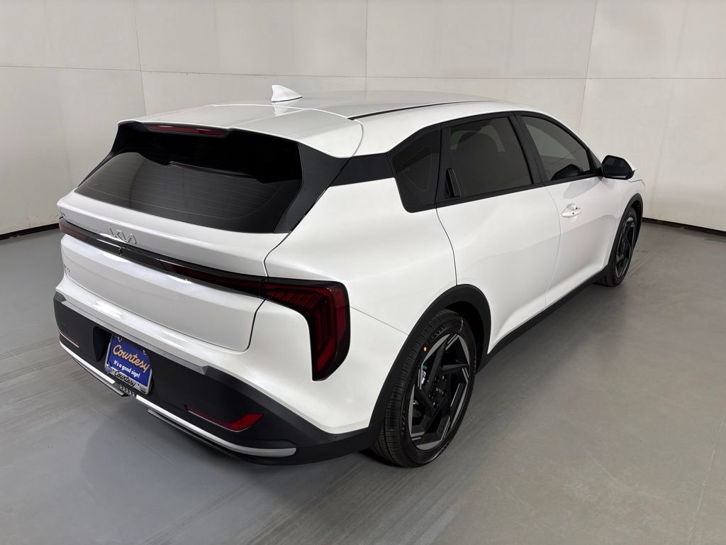 New 2026 Kia K4 EX FWD image 8