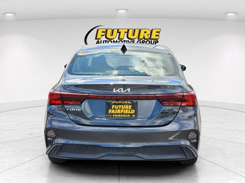 Used 2023 Kia Forte LXS image 5