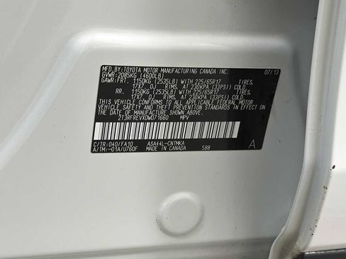 Used 2013 Toyota RAV4 XLE image 11