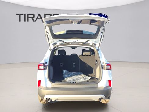 New 2026 Ford Escape Active FWD image 10