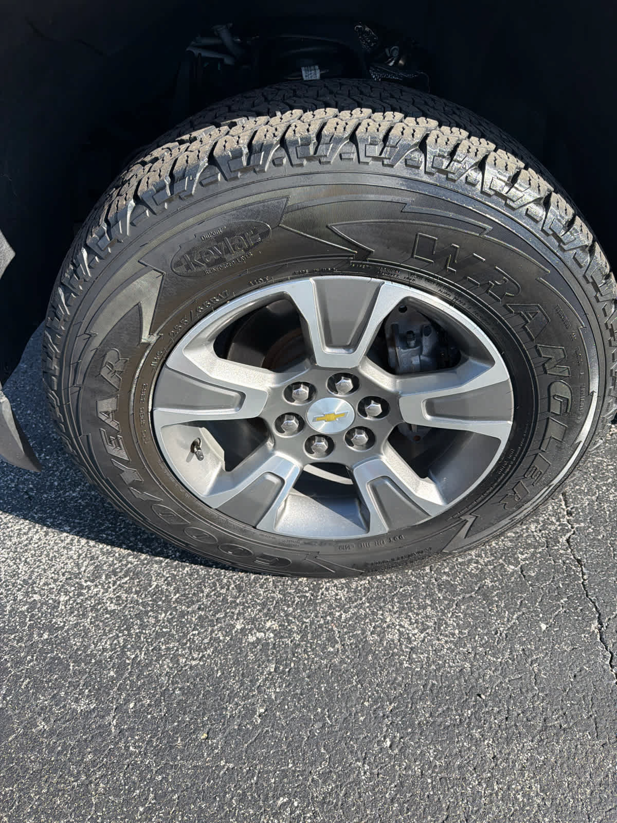 Used 2019 Chevrolet Colorado Z71 AWD/4WD image 9
