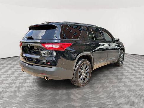 Used 2020 Chevrolet Traverse RS w/ LPO, Floor Liner Package AWD/4WD image 3