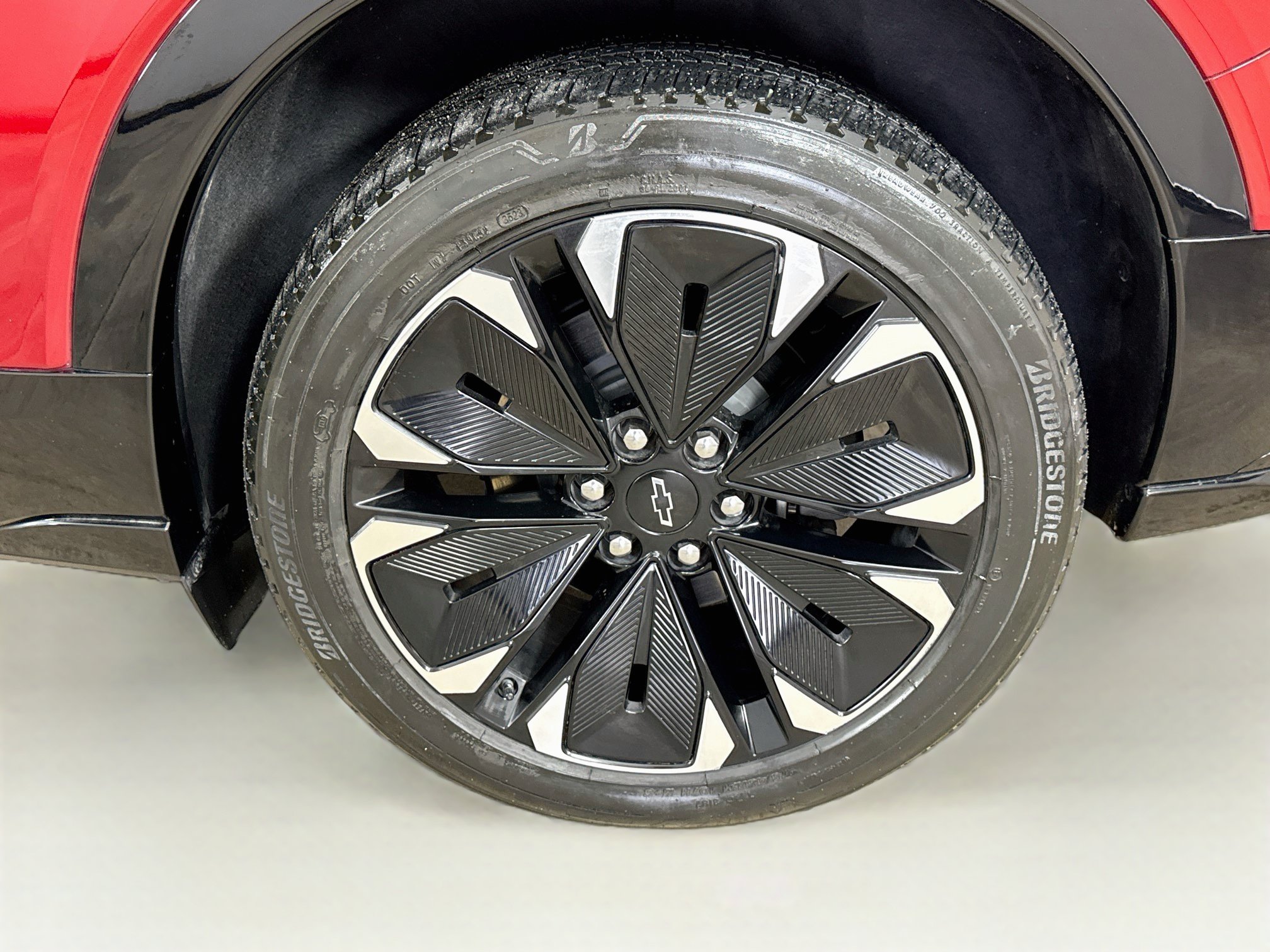 Used 2024 Chevrolet Blazer EV RS AWD/4WD image 32