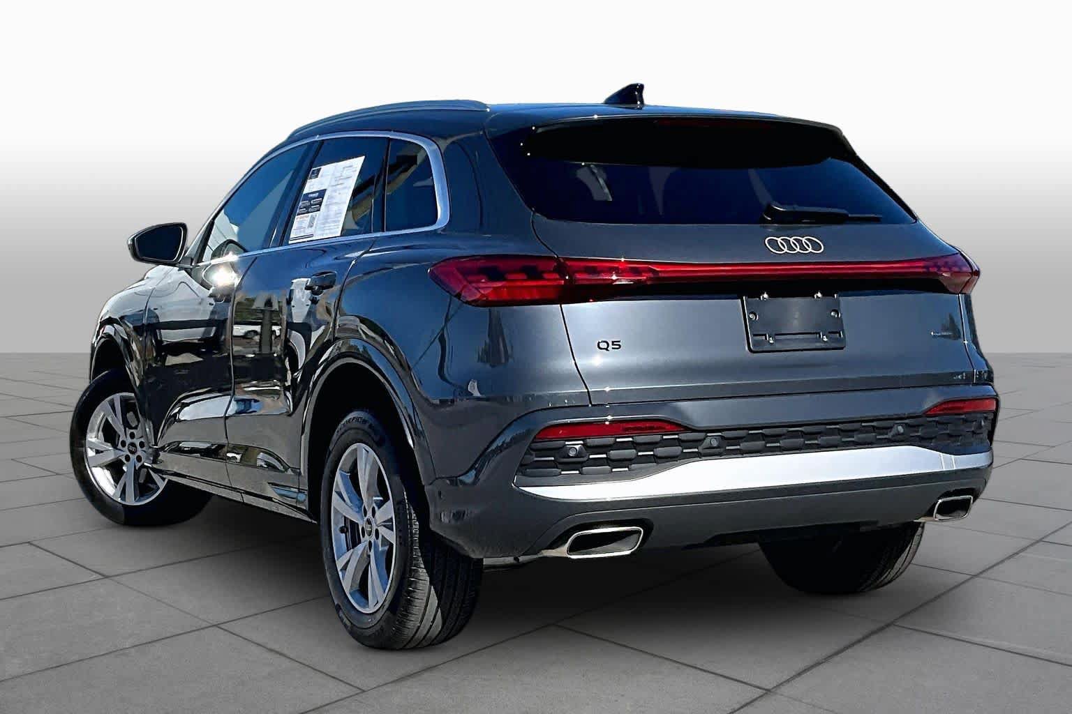 Used 2025 Audi Q5 Premium w/ Convenience Package AWD/4WD image 12