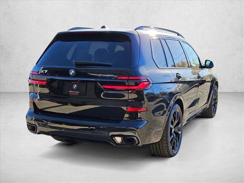 New 2026 BMW X7 xDrive40i w/ M Sport Package image 2