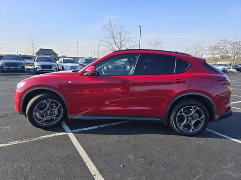 Used 2022 Alfa Romeo Stelvio Ti w/ Active Assist Plus Package image 16