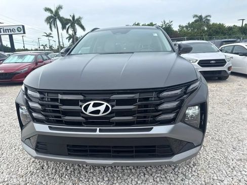 Used 2025 Hyundai Tucson SEL FWD image 2
