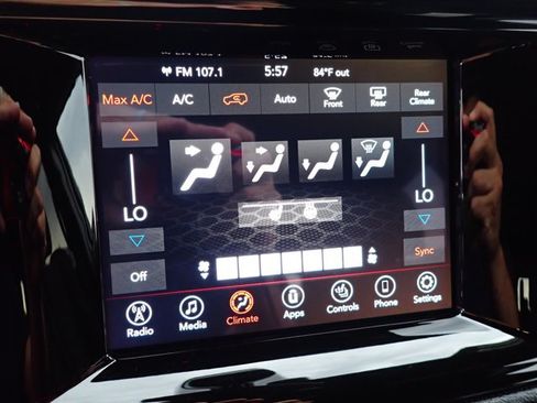 Used 2023 Dodge Durango GT AWD/4WD image 21